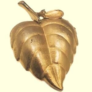 Vintage Avon Leaf Perfume Locket Brooch Gold Tone